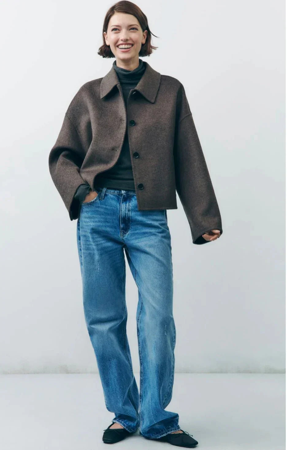 Cropped Collared Coat for Women - Image 2