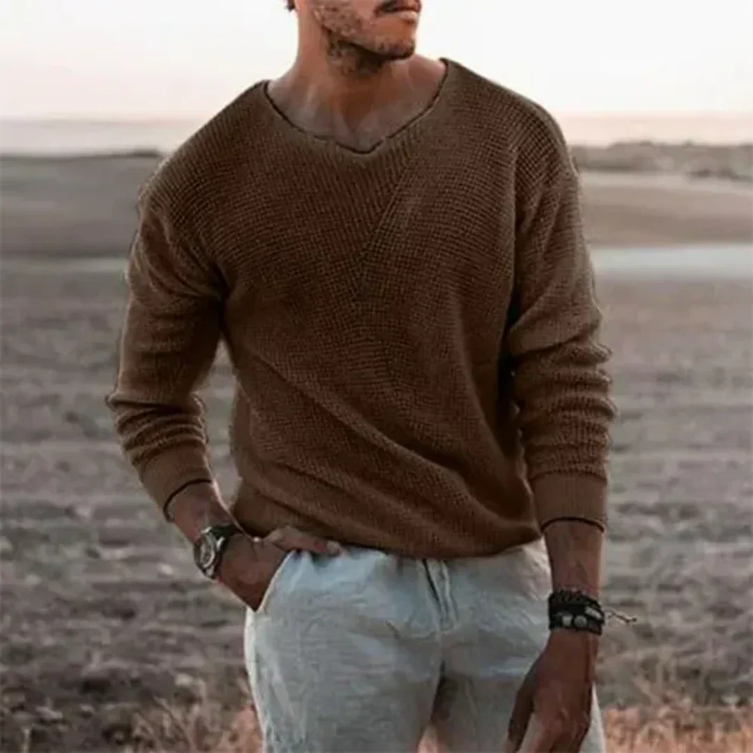V-Neck Textured Knit Sweater for Men - Image 4