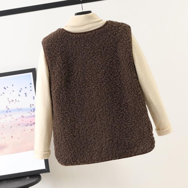 Pocketed Vest Jacket for Women - Image 3